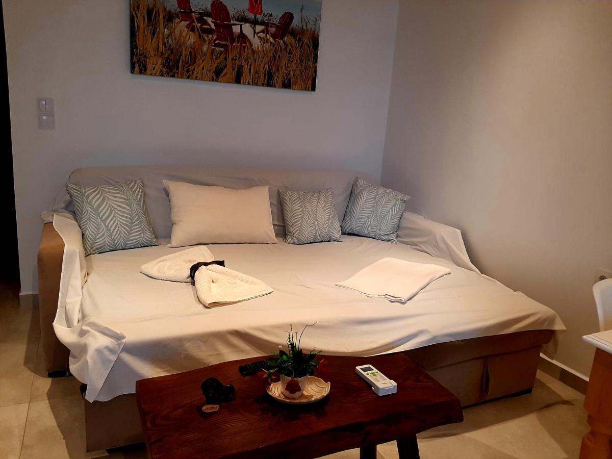 Blue View Villa Apartment #3 With Jacuzzi Parasporos Exterior foto